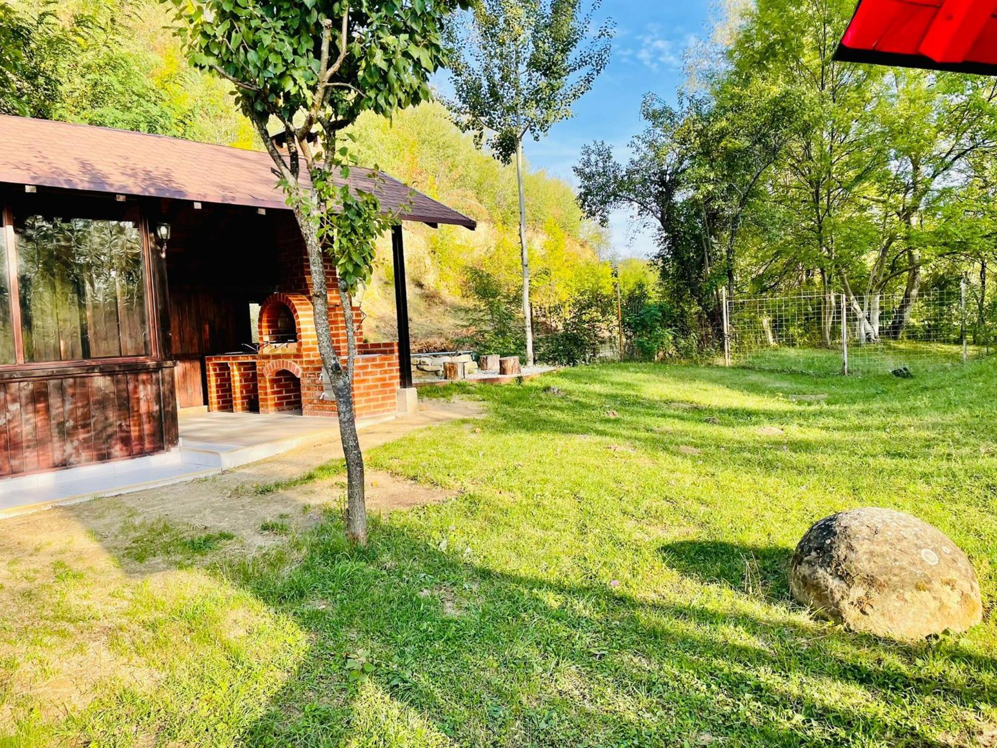 Pensiunea Piri Land Comarnic Exterior foto